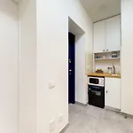 Rooms In Old Town + Stations